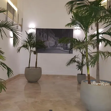 Beautiful Historic Center Apt! Apartment Malaga